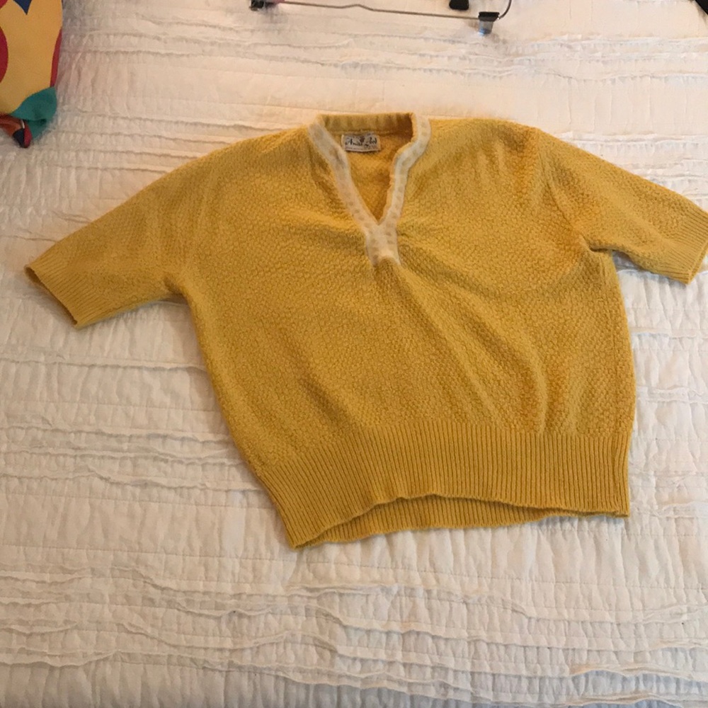 Vintage cropped top in mustard - Picture 1 of 5